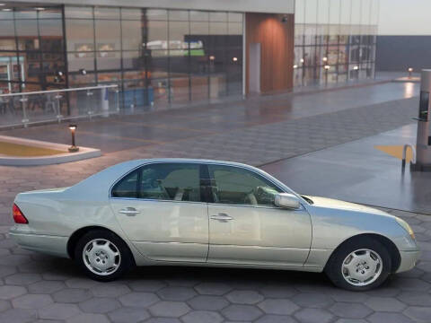 2002 Lexus LS 430