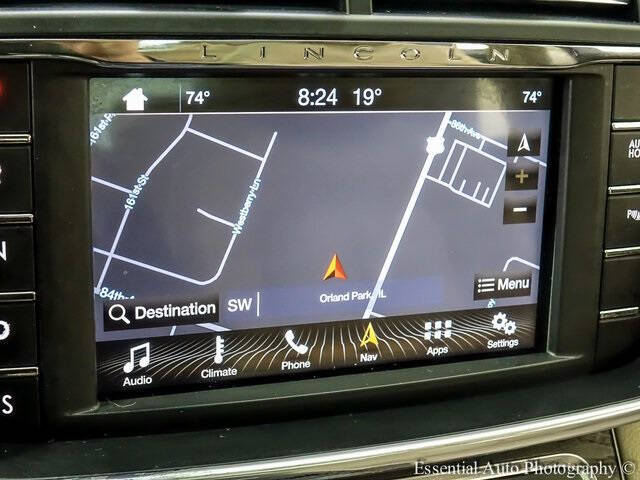 2017 Lincoln Continental Select