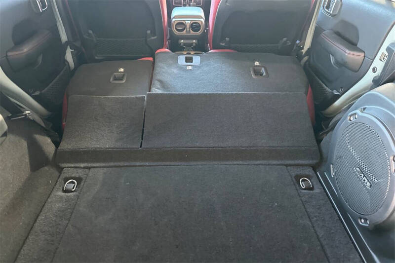 2024 Jeep Wrangler Rubicon 392