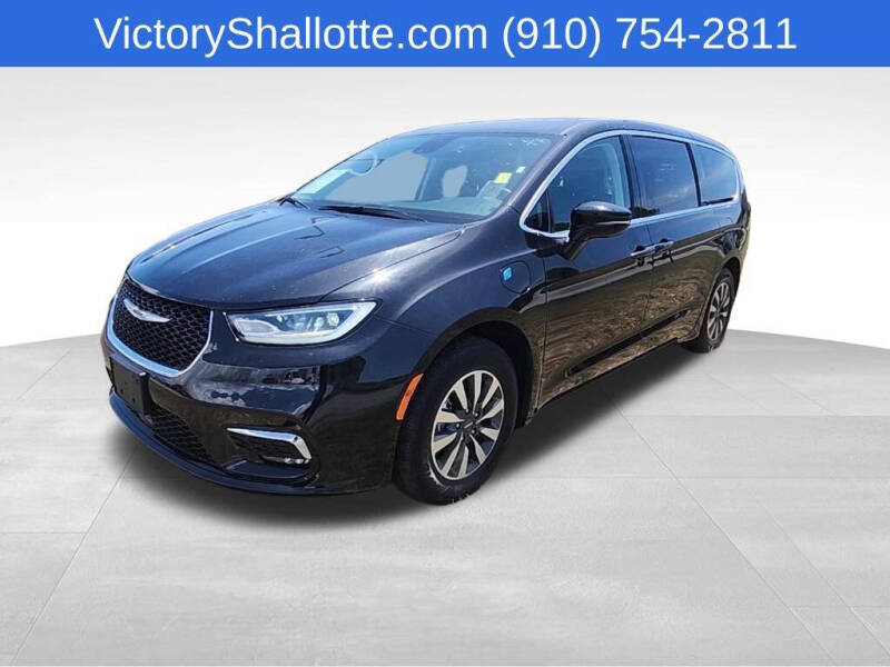 2024 Chrysler Pacifica Plug-In Hybrid Select