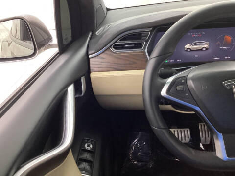 2016 Tesla Model X P90D