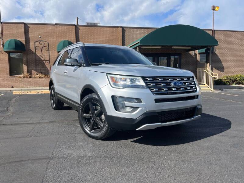 2017 Ford Explorer for sale at Modern Auto in Denver CO