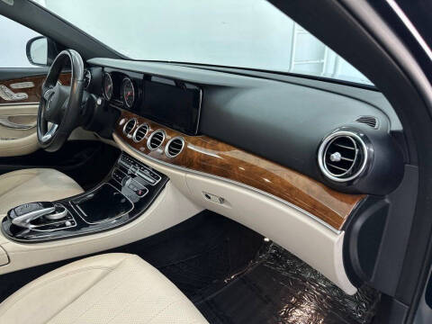 2018 Mercedes-Benz E-Class E 300