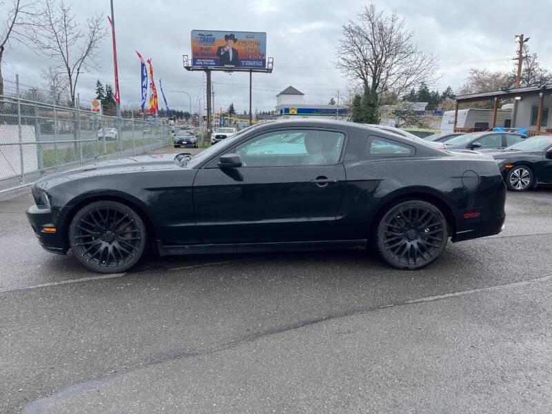 2014 Ford Mustang V6