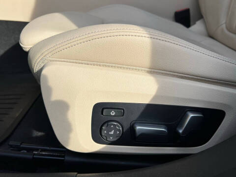 2020 BMW 3 Series 330i xDrive