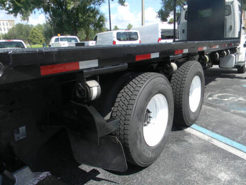 2014 Freightliner M2 106