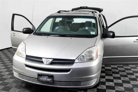 2005 Toyota Sienna