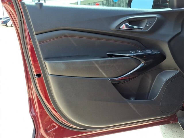 2025 Chevrolet Trax RS