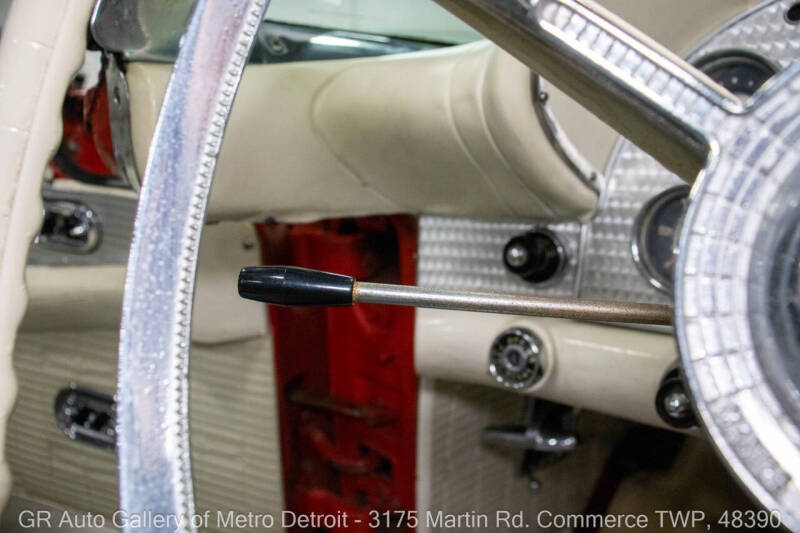 1957 Ford Thunderbird