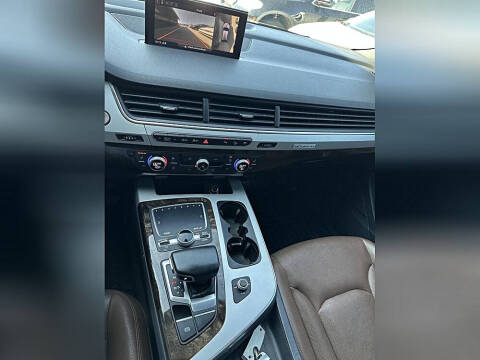 2018 Audi Q7 2.0T quattro Premium Plus