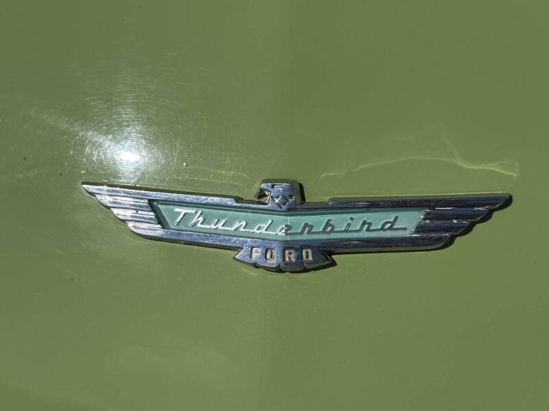 1956 Ford Thunderbird