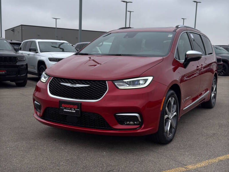 2026 Chrysler Pacifica Pinnacle