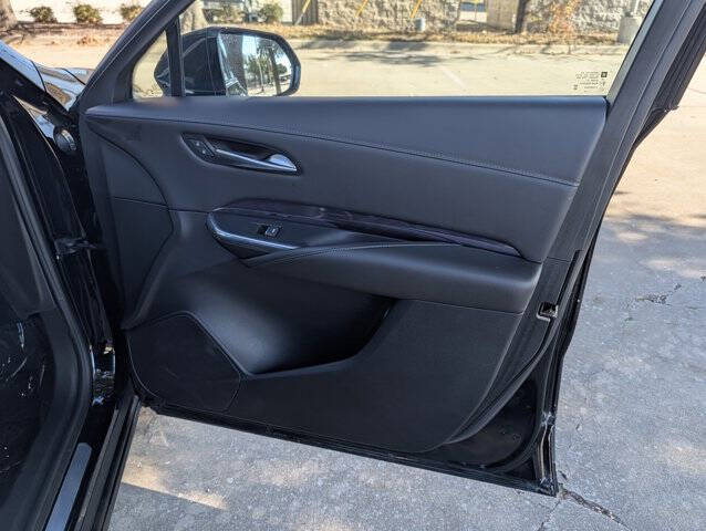 2023 Cadillac XT4 Luxury