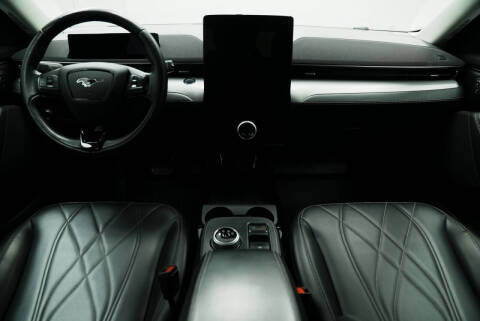 2021 Ford Mustang Mach-E Select