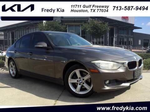 2013 BMW 3 Series for sale at FREDY USED CAR SALES in Houston TX