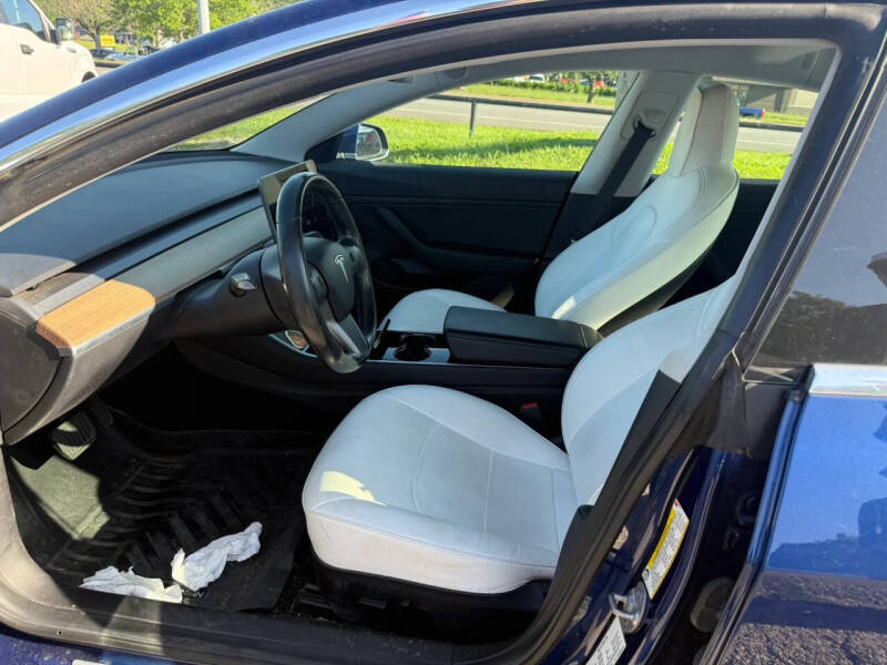2019 Tesla Model 3 Long Range
