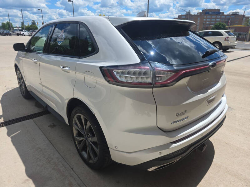 2016 Ford Edge Sport