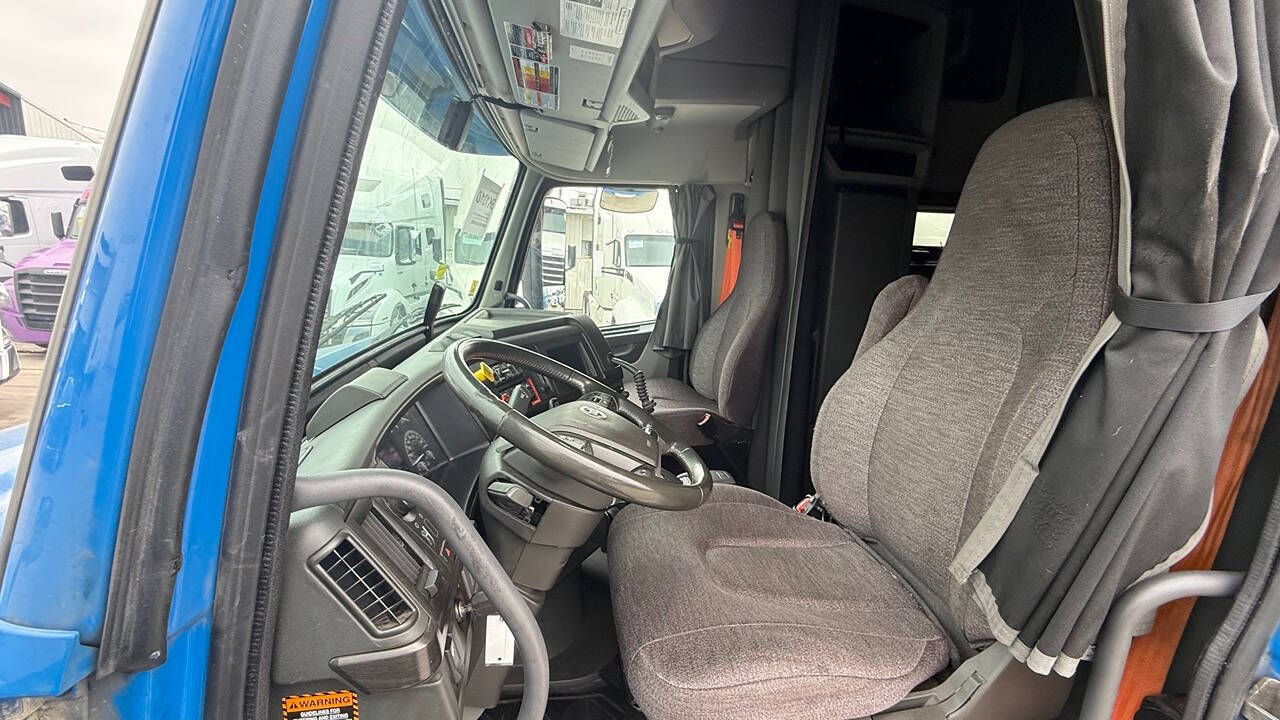 2020 Volvo VNL for sale at KING TRUCK TRAILER SALES in Bakersfield, CA