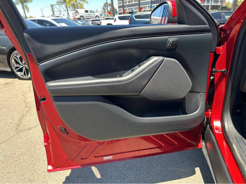 2021 Ford Mustang Mach-E Select