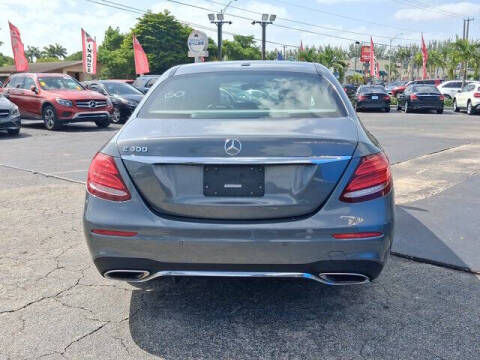 2017 Mercedes-Benz E-Class E 300