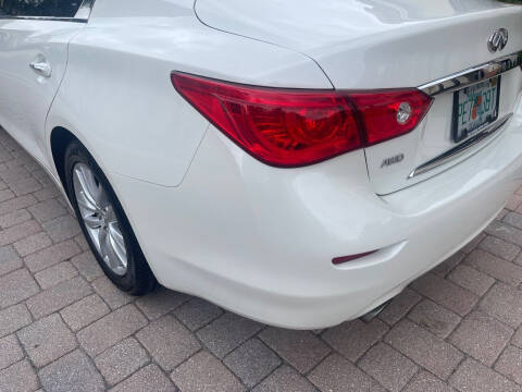 2016 Infiniti Q50 2.0T Premium