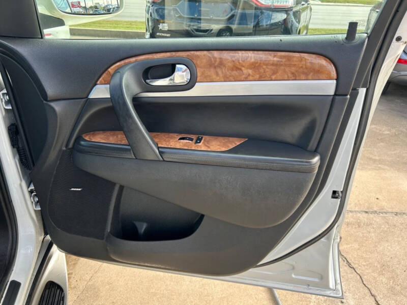 2011 Buick Enclave CXL-2