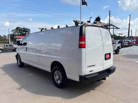 2020 Chevrolet Express 2500