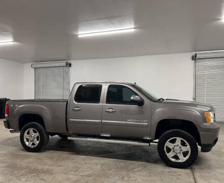 2013 GMC Sierra 2500HD Denali