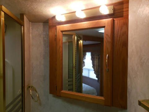 1999 Freightliner XC Chassis