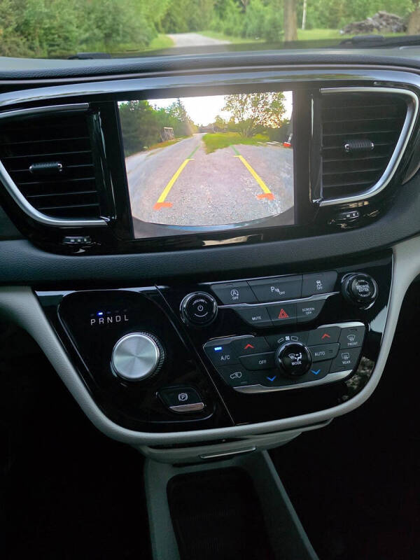 2019 Chrysler Pacifica Touring L Plus