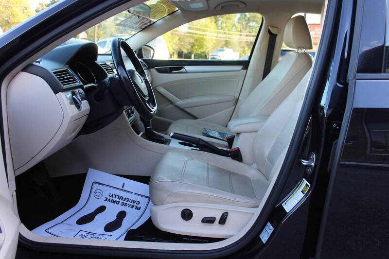 2019 Volkswagen Passat Wolfsburg