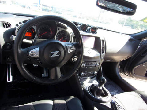 2017 Nissan 370Z Touring