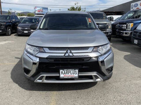 2020 Mitsubishi Outlander ES