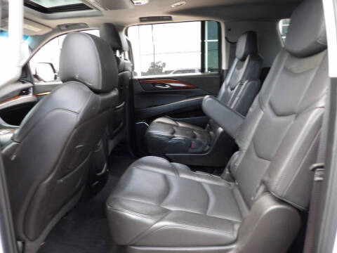 2017 Cadillac Escalade ESV Premium Luxury