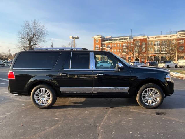 2011 Lincoln Navigator L