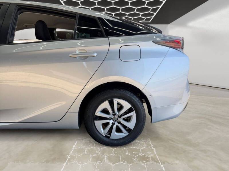 2018 Toyota Prius Two