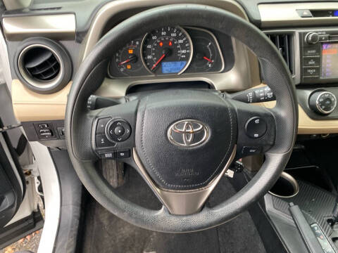 2013 Toyota RAV4 LE