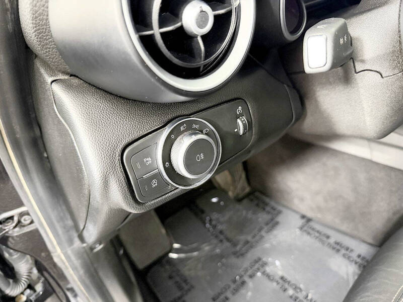 2017 Alfa Romeo Giulia