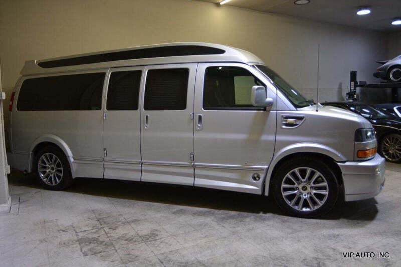 2020 GMC Savana 2500