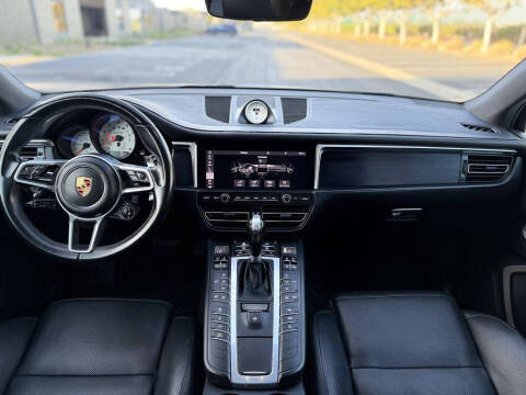 2021 Porsche Macan GTS