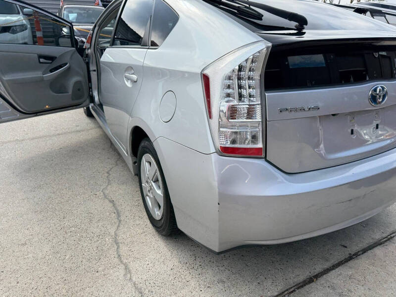 2010 Toyota Prius II