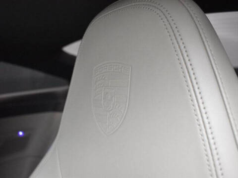 2022 Porsche 911 Carrera