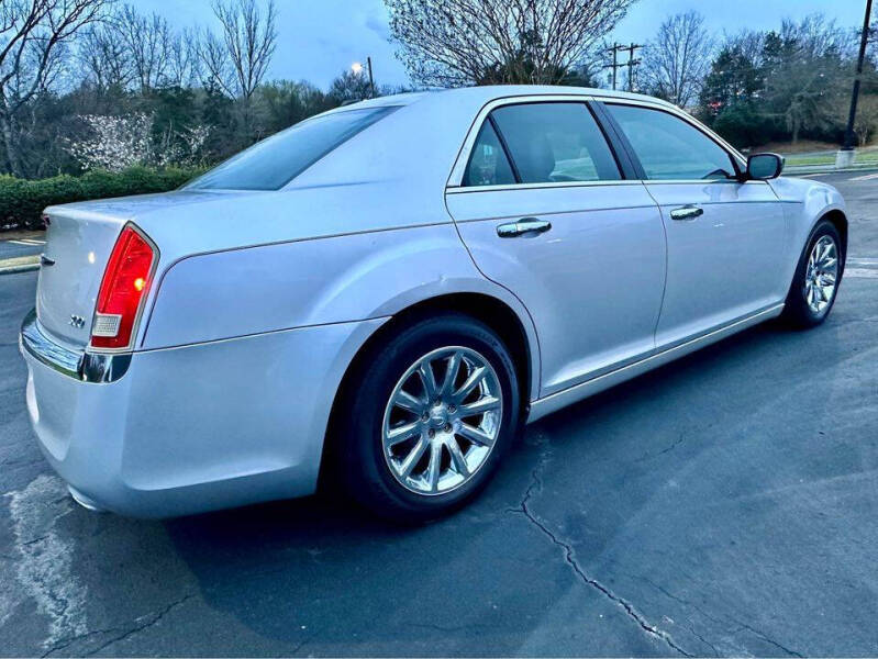 2012 Chrysler 300 Limited