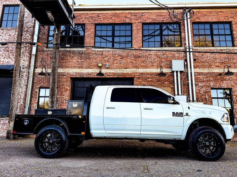 2016 RAM Ram 2500 Pickup Laramie's photo