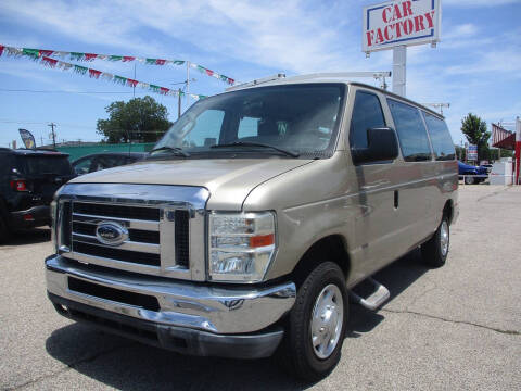 2011 Ford E-Series E-150 XLT