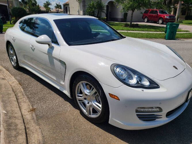 2011 Porsche Panamera 4S