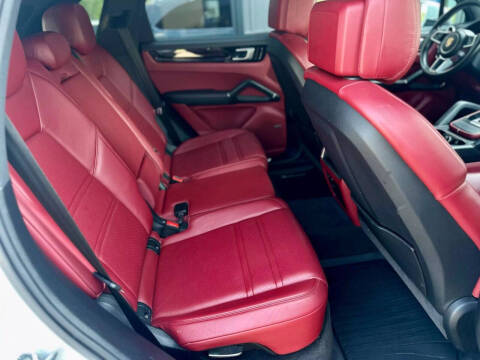 2020 Porsche Cayenne