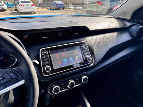 2022 Nissan Kicks S