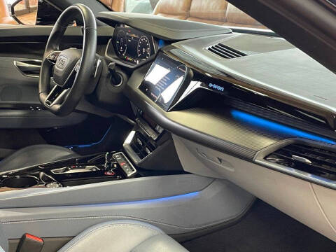 2022 Audi e-tron GT quattro Prestige