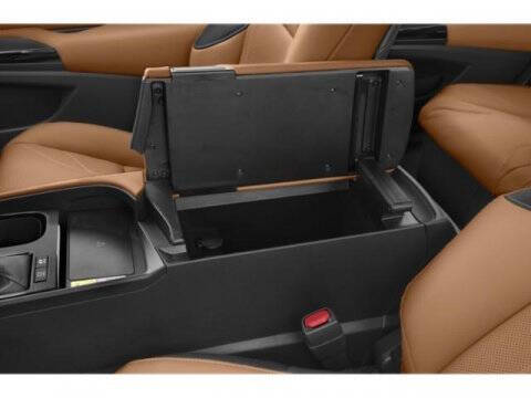 2025 Lexus ES 300h Ultra Luxury